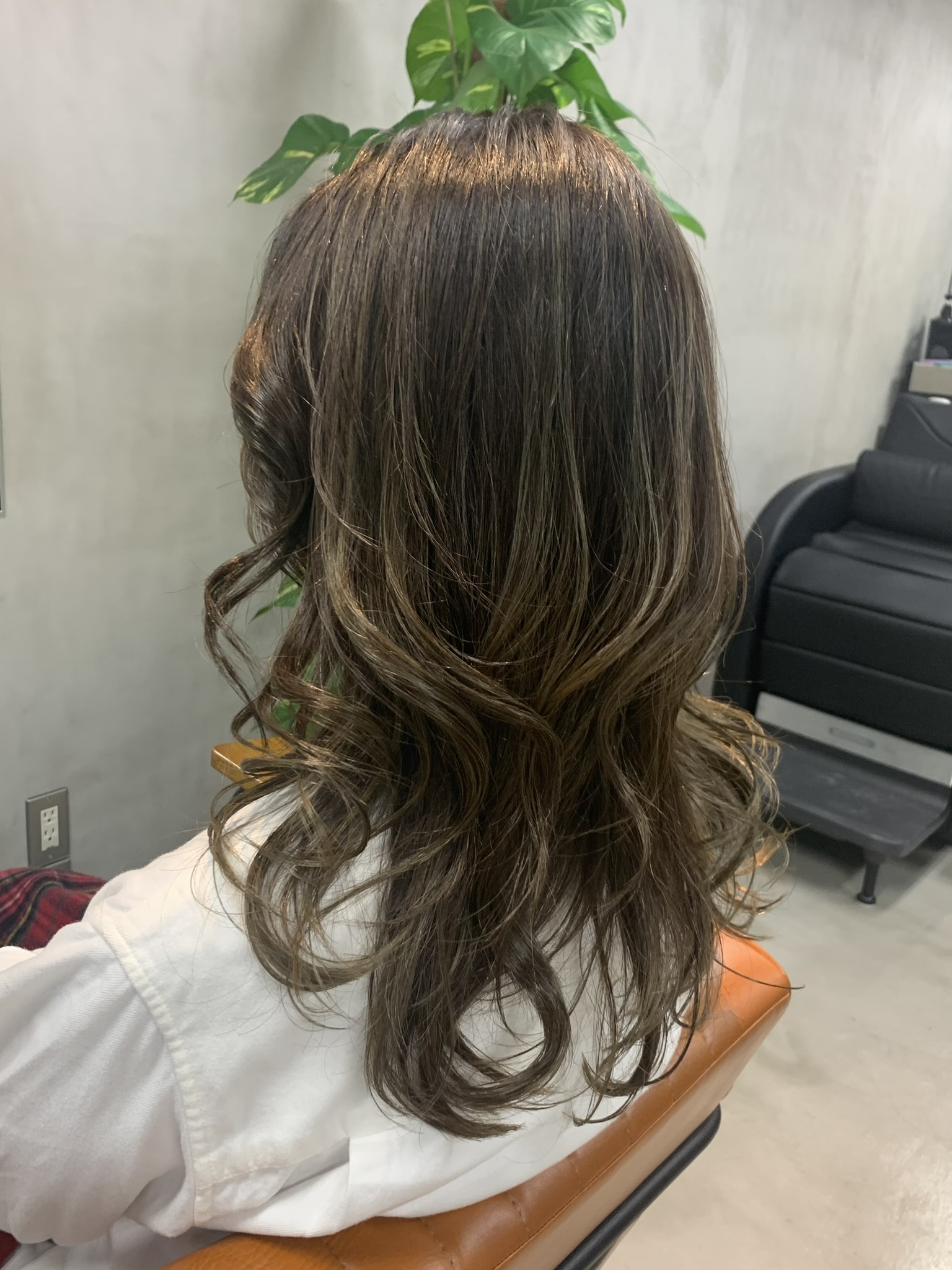代々木の輝く髪で魅了しよう！自分らしさを輝かせる美の変身サロン